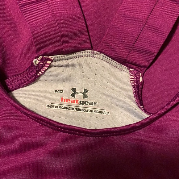 Under Armour • Heat Gear Tank - Picture 5 of 5